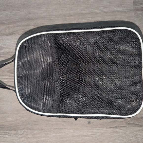 Adidas lunch bag - Picture 3 of 6